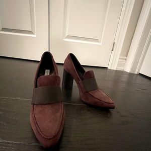 MaxMara burgundy suede pumps